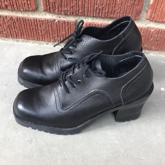 euroclub Shoes - Euro Club Leather Lace Up Booties